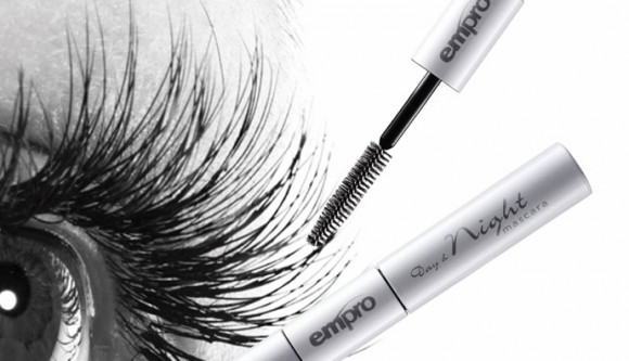 Day and Night Mascara